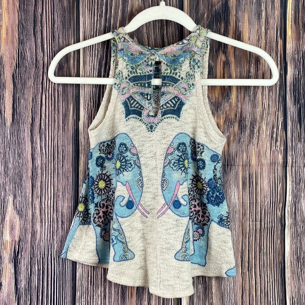 Elephant Print Top - Picture 7 of 13